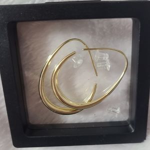 Brand New Gold plated Teardrop Earrings